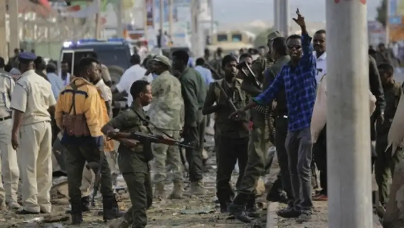 В столице Сомали возле отеля взорвался заминированный автомобиль, есть жертвы