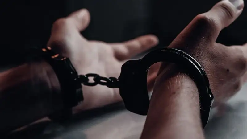 Интерпол Казахстана задержал беглого контрабандиста