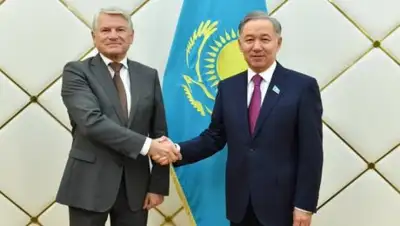 пресс-служба Мажилиса, фото - Новости Zakon.kz от 10.09.2018 12:08