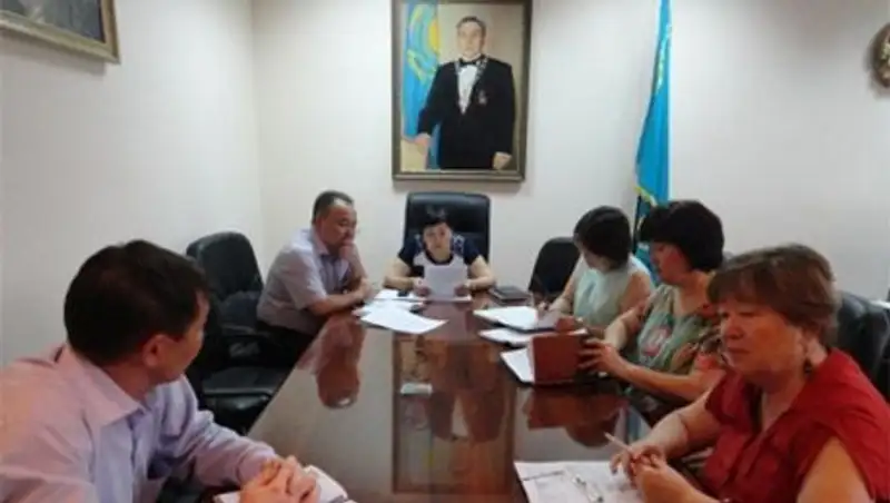 В Мангистау обсудили проблему бездомных животных