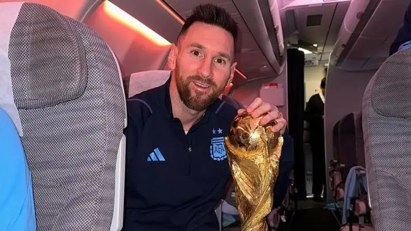 "Пари Сен-Жермен" намерен продлить контракт с Месси