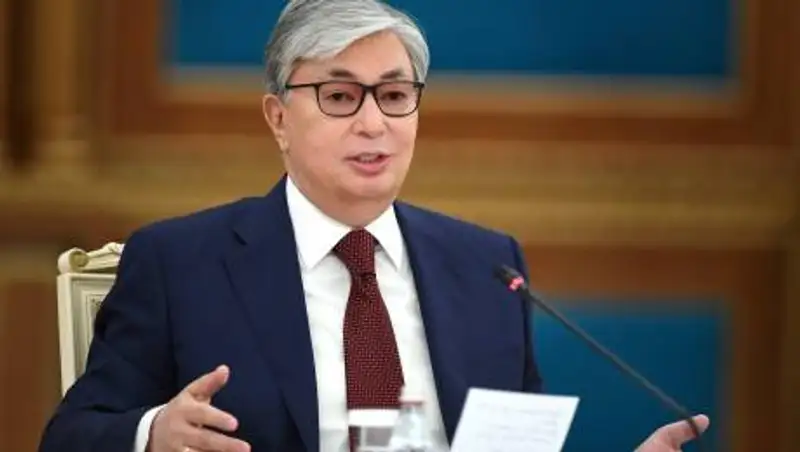 Токаев поздравил Мирзиеева