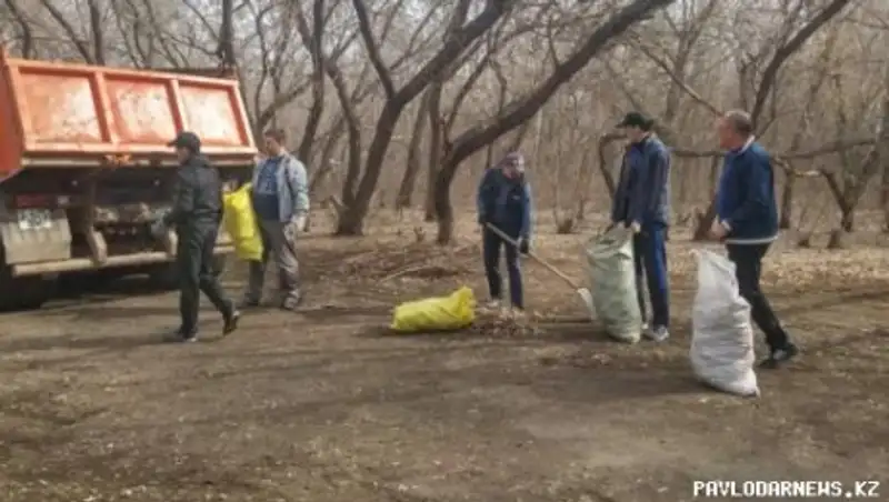 За время субботника павлодарцы вывезли 34,5 тонны мусора