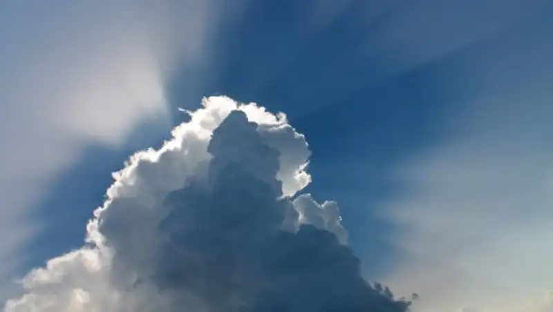 Дожди с грозами ожидаются в Казахстане