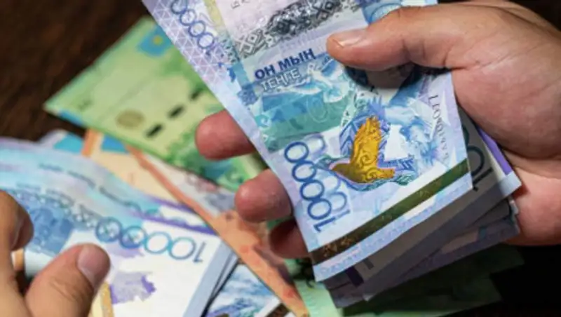 Дополнительный сервис для подачи заявлений на выплату 42 500 тенге запущен в Казахстане