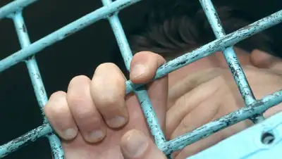 мошенник помощь кандасы, фото - Новости Zakon.kz от 06.12.2021 16:55