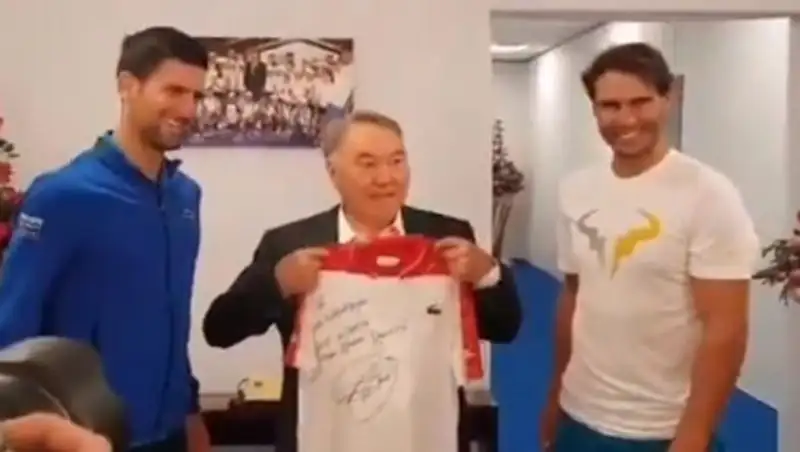 Елбасы встретился с Надалем и Джоковичем