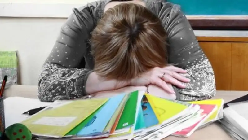 Казахстанским учителям тяжело работать по обновленной программе