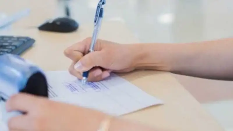 В МФЦА опровергли информацию о предоставлении гражданства РК иностранным инвесторам