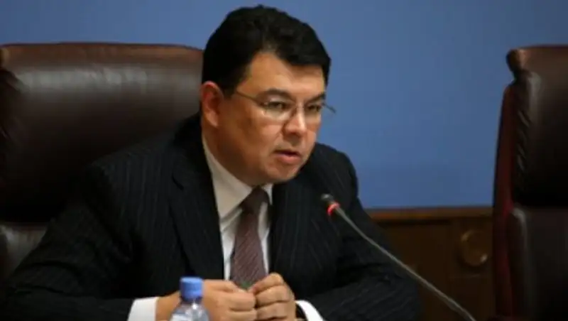 Бозумбаев рассказал, каким видом спорта занимался в детстве