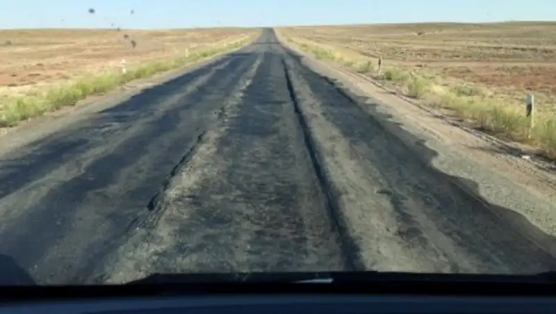 Строительство новой трассы Караганда - Балхаш начнется в августе