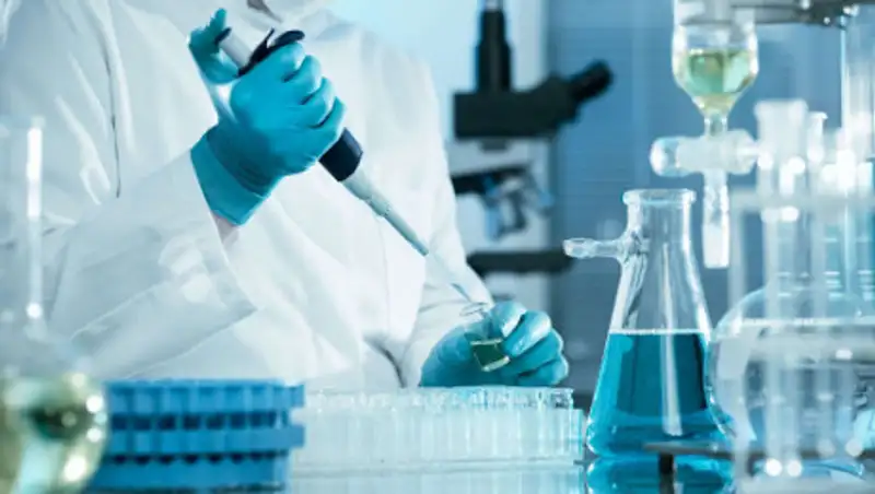 В столичные лаборатории закупают допоборудование