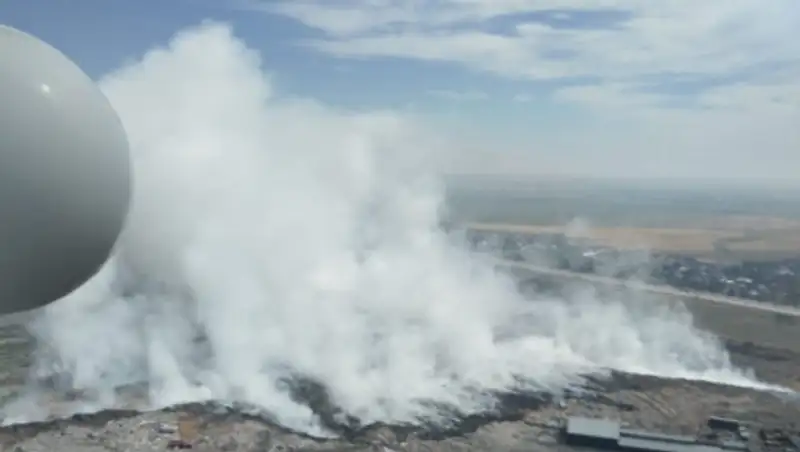 Пожар на мусорном полигоне под Алматы: вид сверху