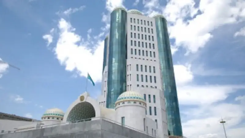 Сенат принял поправки и дополнения в несколько законов