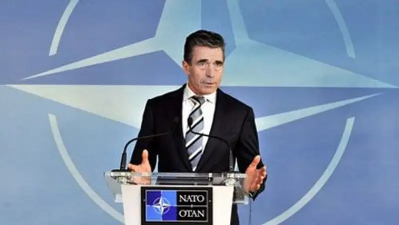 НАТО пересмотрит «весь спектр» сотрудничества с Россией