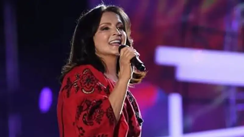 София Ротару возненавидела помощника на "Песне года" в Москве