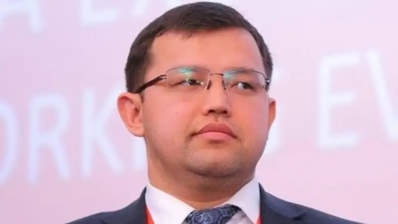 Экономист О.Худайбергенов: ситуация с "пенсионной" поддержкой экономики не так проста