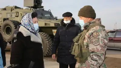 встреча, фото - Новости Zakon.kz от 12.01.2022 12:34