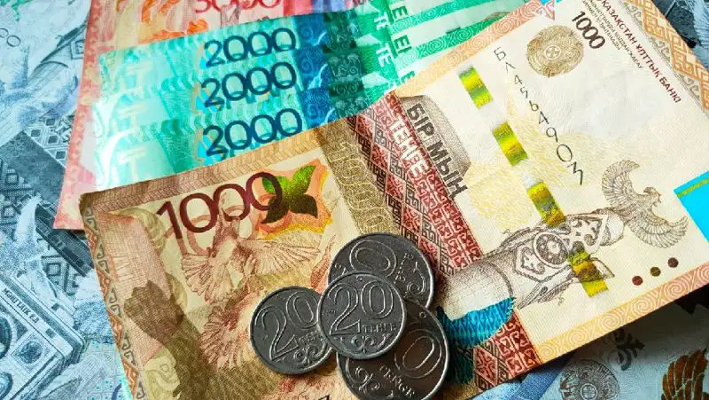 Имеет ли ИП право на получение соцвыплаты по уходу за ребенком