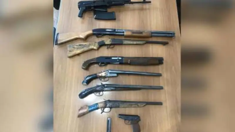 У трижды судимого изъяли боевой арсенал в Алматы