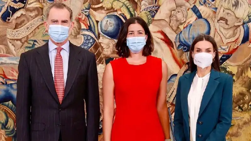 Гарбинье Мугуруса стала гостьей короля Испании