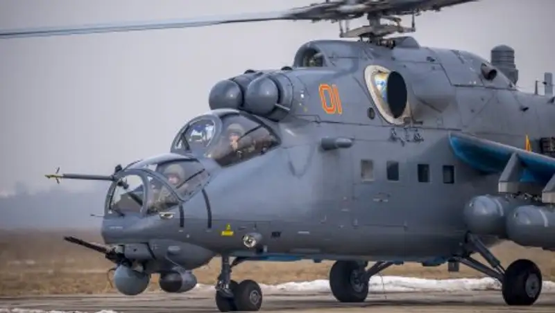 Новые ударные вертолеты Ми-35М прибыли на авиабазу ВВС Казахстана