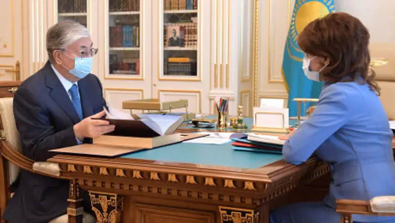 Токаев провел встречу с Балаевой