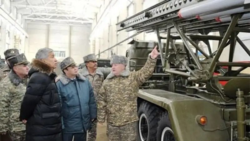 В Астане проведен смотр полевого лагеря участников парада, посвященного 70-летию Победы