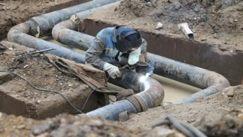 В Алматы на трое суток перекроют улицу Желтоксан и ограничат подачу горячей воды