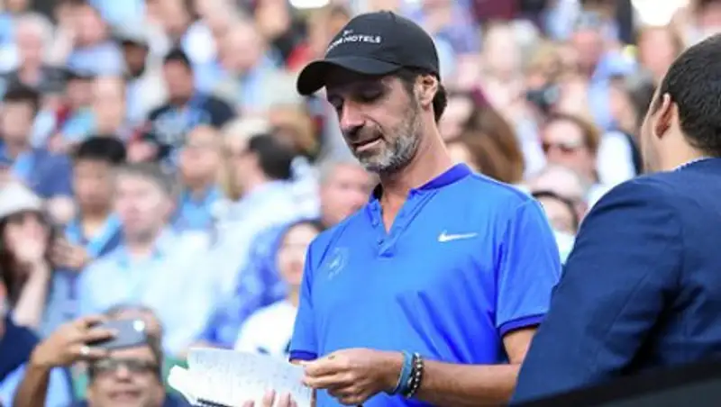 Тренер Серены Уильямс раскритиковал приглашение Шараповой на US Open