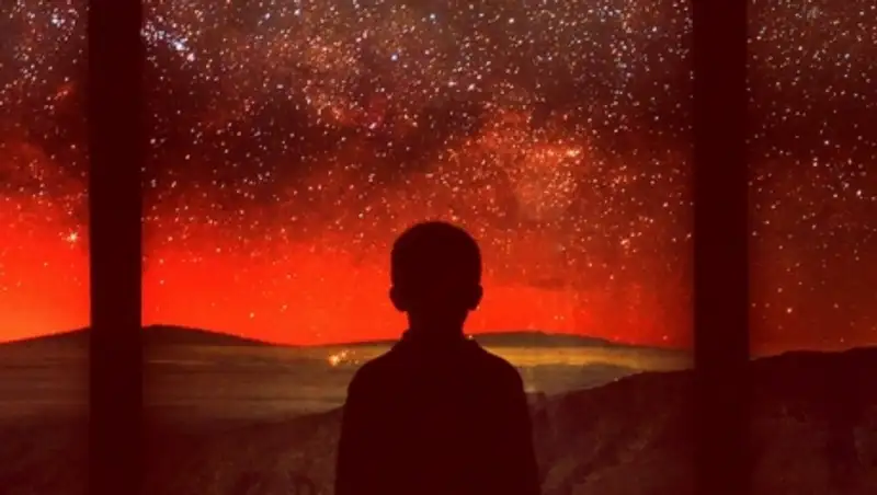 Призраки Марса: самые странные предметы на снимках планеты