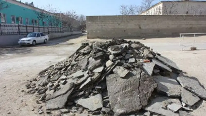 В Актау на тротуары потратят 250 млн. тенге