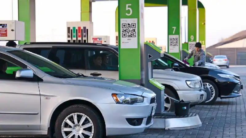 Запасов бензина АИ-92 и дизтоплива в Казахстане хватит на две недели