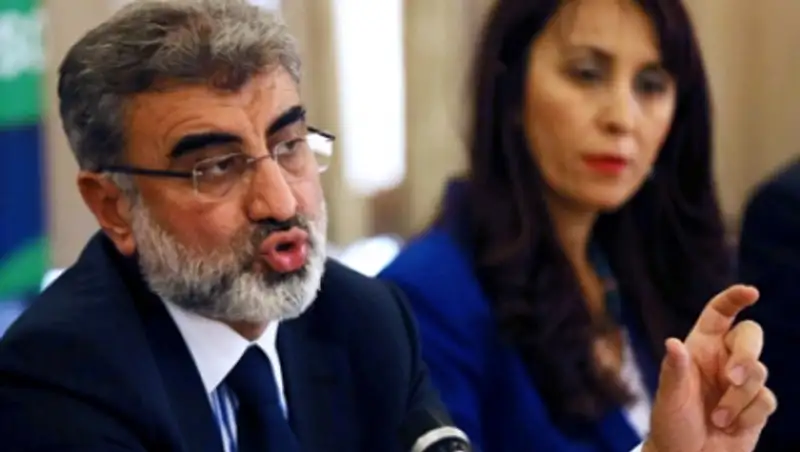 Турецкий министр сообщил о достигнутом соглашении по скидке на российский газ