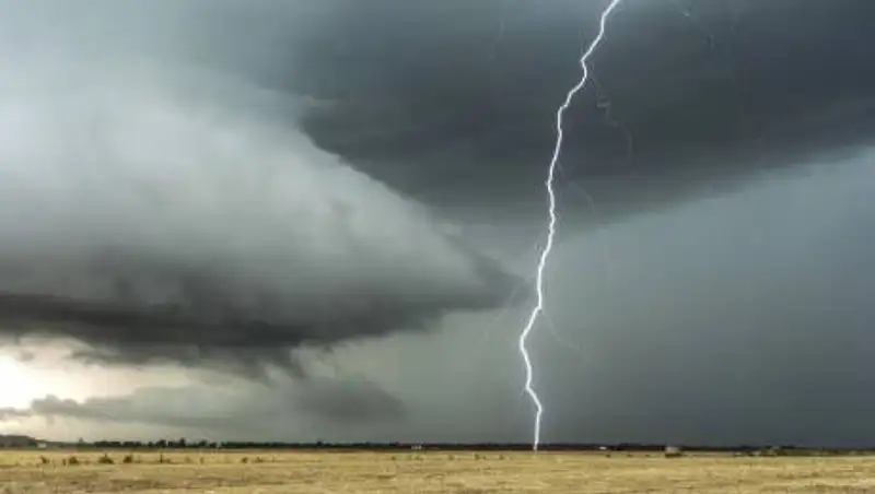 В пяти областях Казахстана объявлено штормовое предупреждение