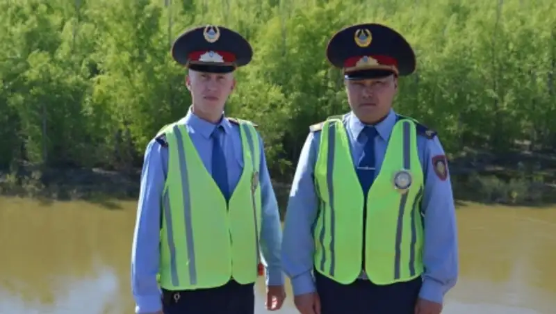 Полицейские Петропавловска предотвратили несчастный случай