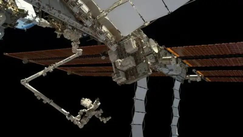 Астронавты на МКС успешно завершили выход в открытый космос