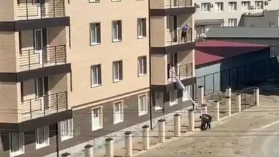 кадр из видео, фото - Новости Zakon.kz от 03.04.2020 09:41