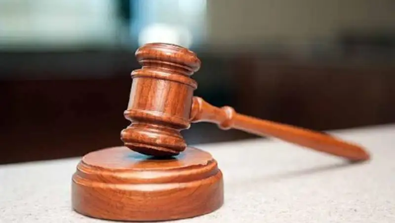 Чиновник из ВКО осужден на 5 лет за хищение бензина