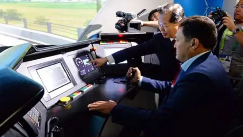 Булат Бакауов встретился с замглавы китайской провинции Шаньси на EXPO-2017