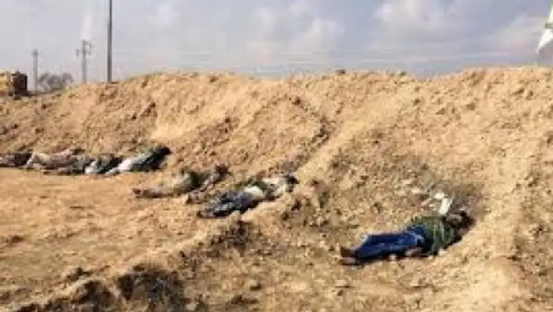 В Ираке нашли захоронения 300 жертв боевиков ИГ*