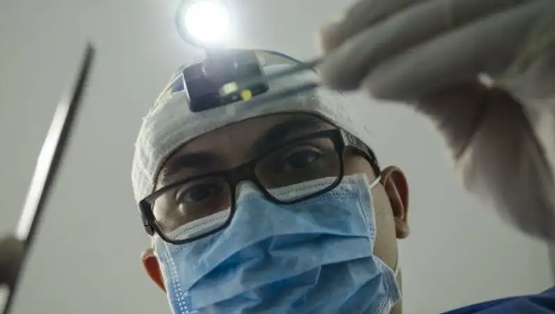 Актаева объяснила поправки в Кодекс о здоровье о наказаниях врачей