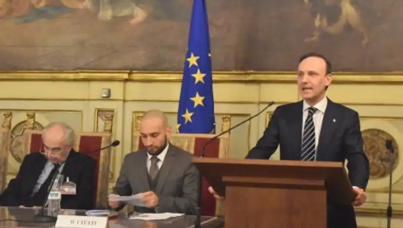 Власти Италии выступают против вмешательства в дела Венесуэлы