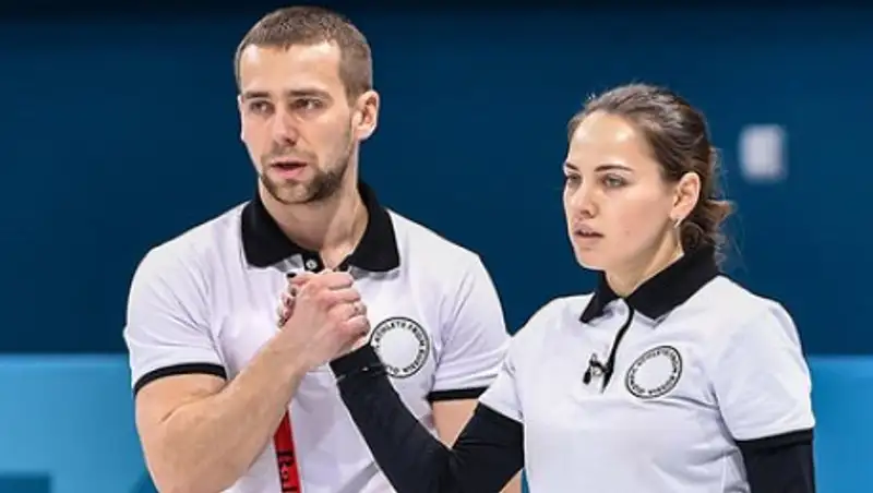 Самая сексуальная керлингистка из России отказалась менять партнера