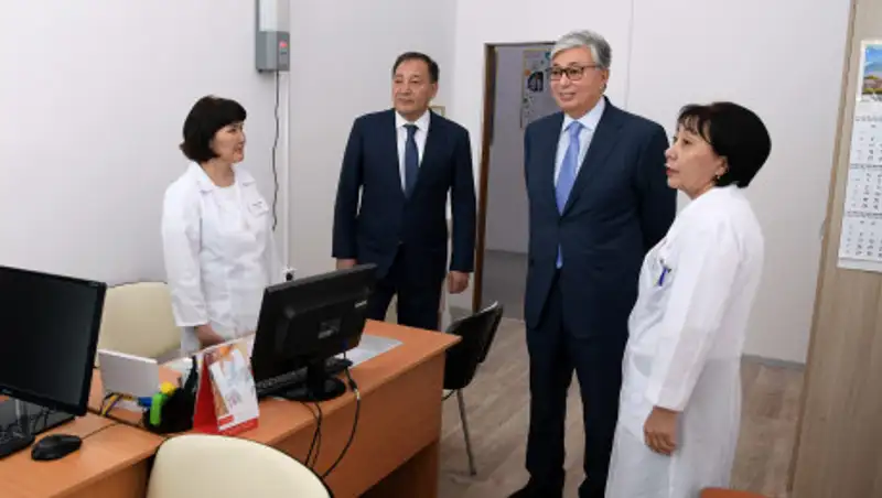 Токаев посетит Узбекистан