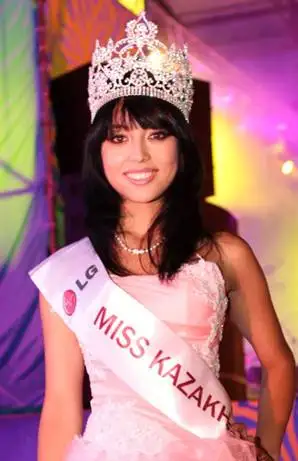 Сымбат Мадьярова, Мисс Казахстан 2009. Фото, фото - Новости Zakon.kz от 22.05.2012 17:21