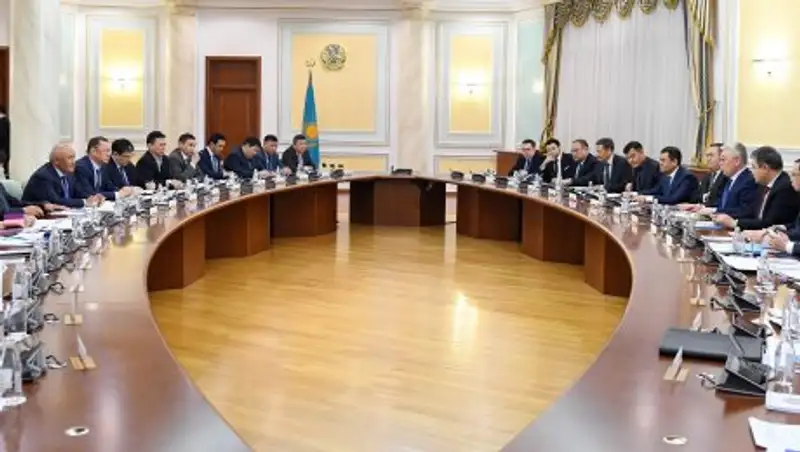 Главы МИД и Минсельхоза РК обсудили инвестиции и экспорт