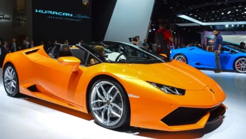 Линейку Lamborghini Huracan пополнят новые модели