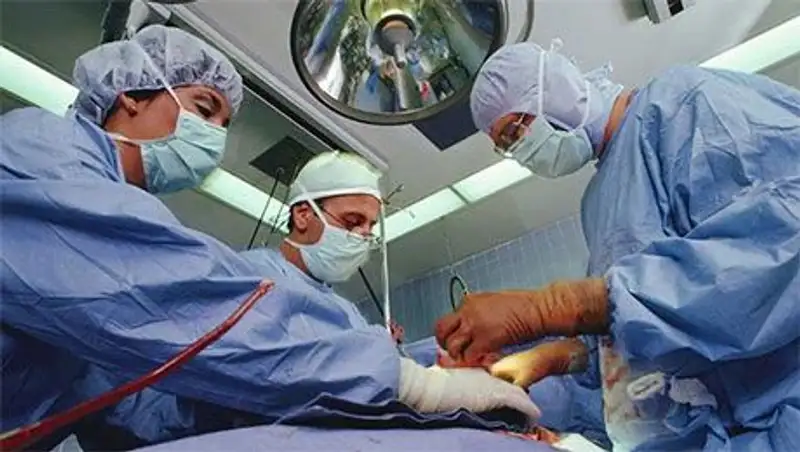 Новосибирские хирурги спасли младенца, сделав ему операцию в утробе матери