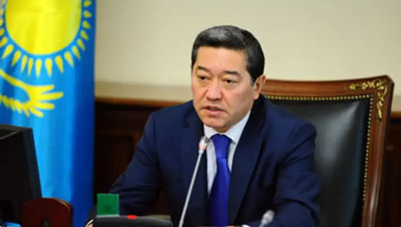 Премьер-Министр Серик Ахметов принял участие в форуме «Эксперт-200-Казахстан»